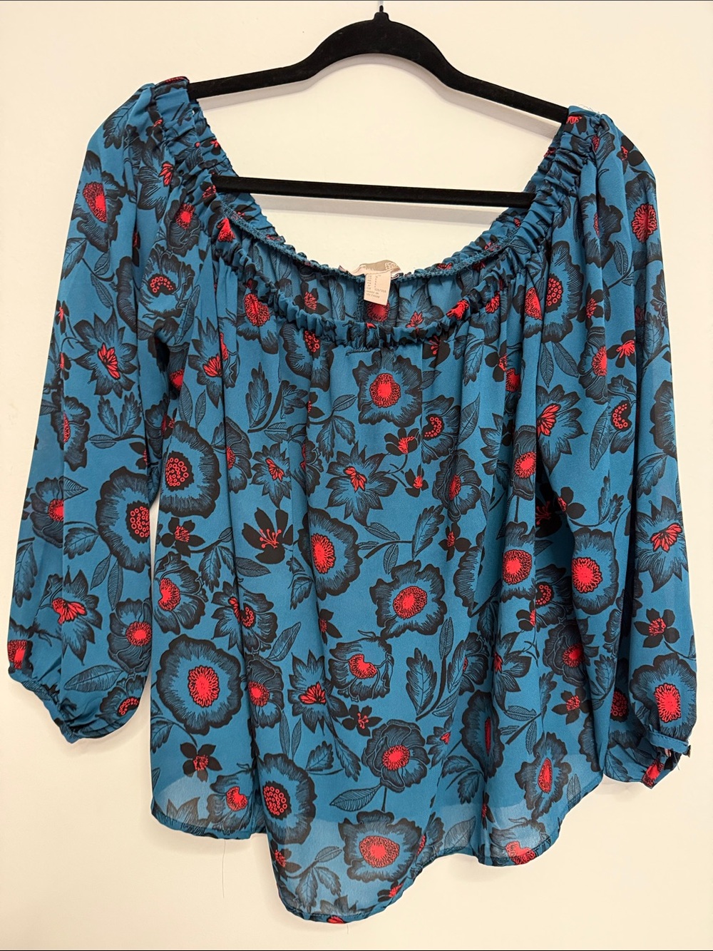 Forever 21 Blue Floral Off-Shoulder Blouse with Red Accents